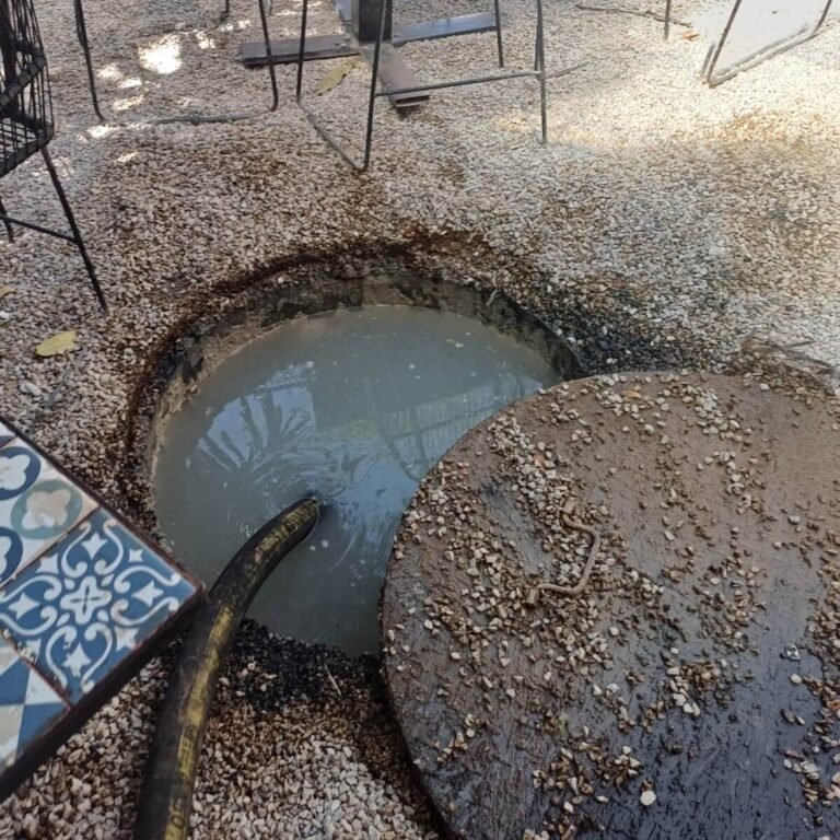 Limpieza de tanques sépticos